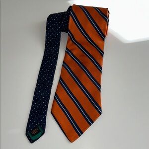 Tommy Hilfiger 100% silk U.S.A made Bold Orange and Navy Striped Tie.